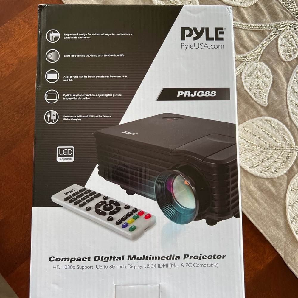 NIB Multimedia Projector
